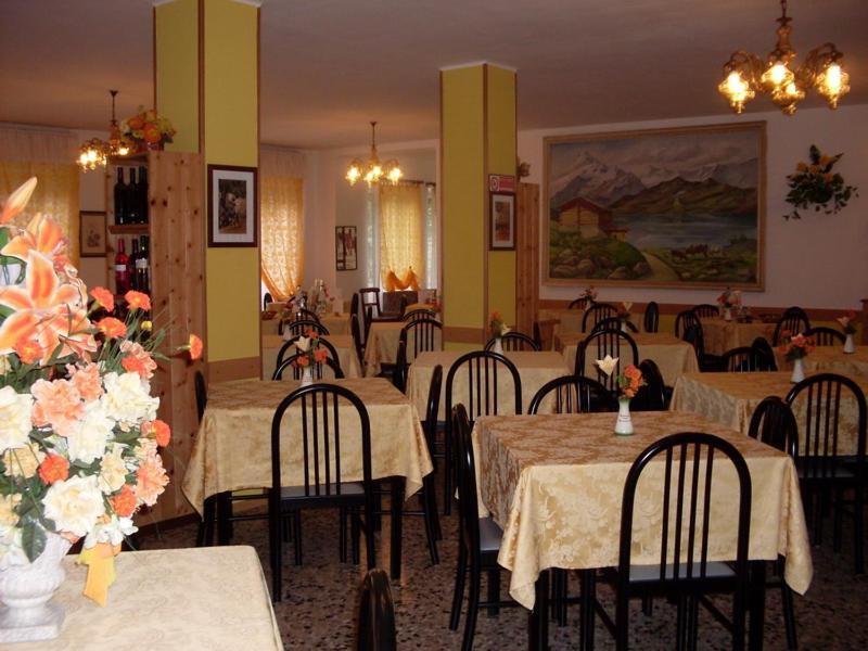 Bognanco Albergo Ristorante Pace מראה חיצוני תמונה